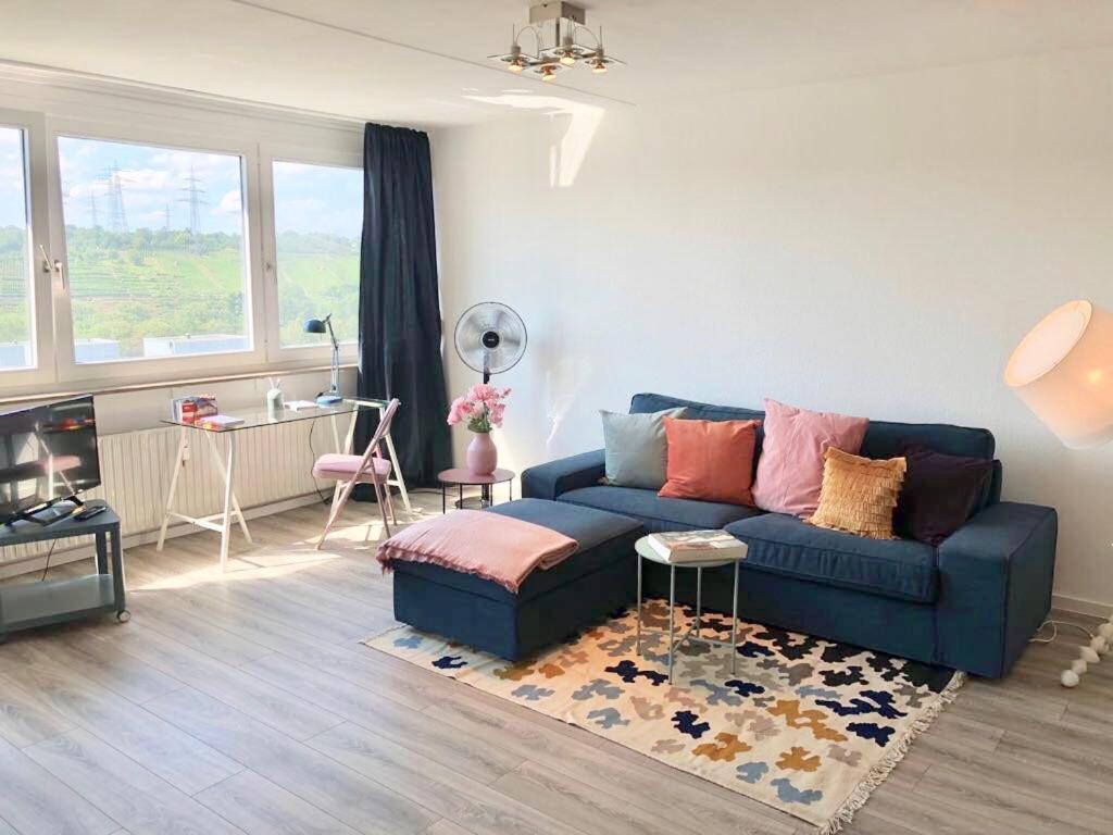Grosses Appartement Mit Aussichtsbalkon Людвігсбург Екстер'єр фото